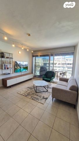 מודעת נכס, יורדי ים 1, מרינה, הרצליה