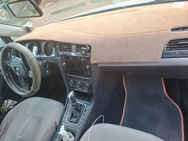 מודעת רכב פולקסווגן גולף