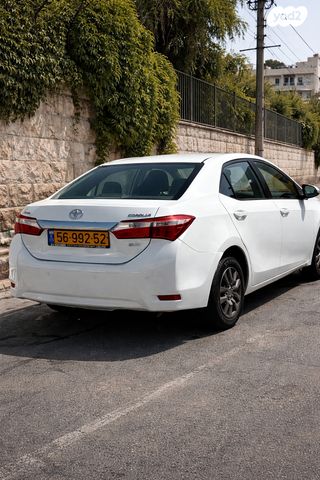 מודעת רכב טויוטה קורולה