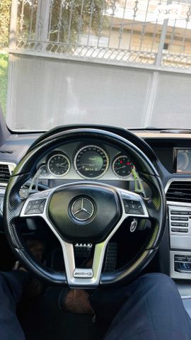 מודעת רכב מרצדס-בנץ E-class