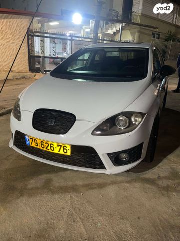 מודעת רכב סיאט לאון
