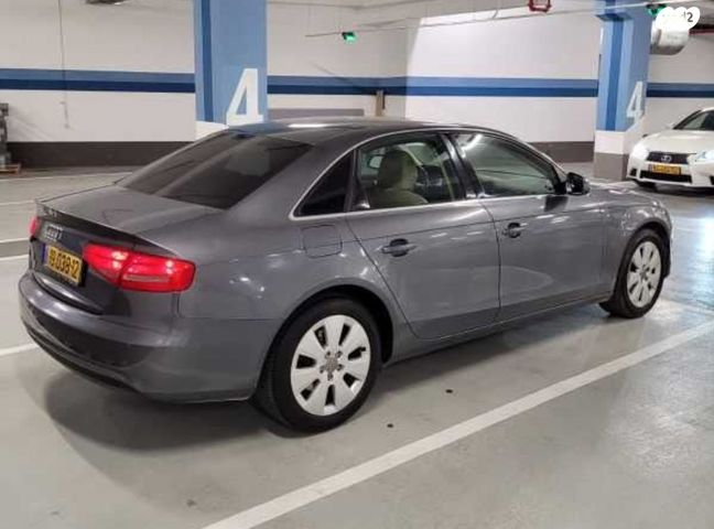 מודעת רכב אאודי A4