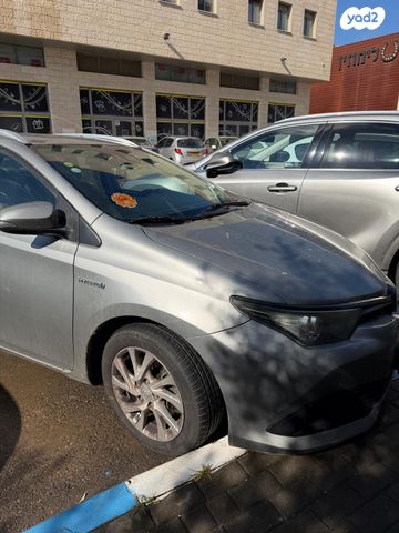 מודעת רכב טויוטה אוריס