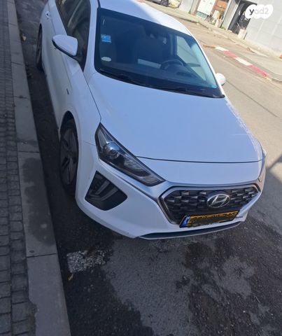 מודעת רכב יונדאי איוניק