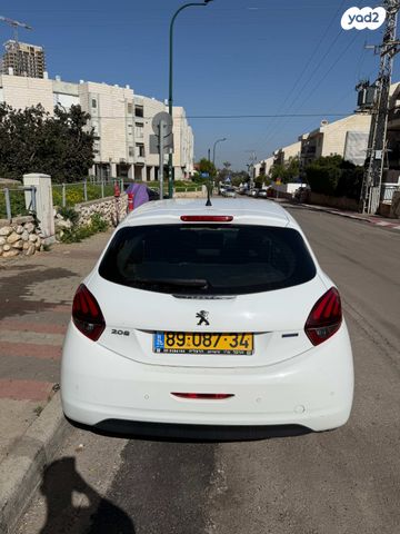 מודעת רכב פיג'ו 208