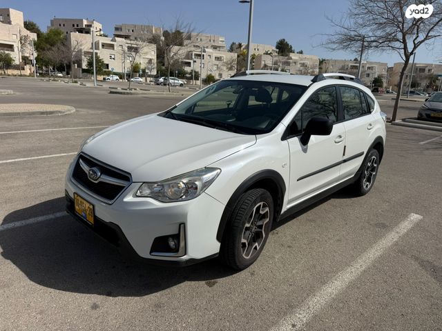 מודעת רכב סובארו XV