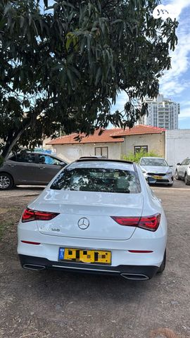 מודעת רכב מרצדס-בנץ CLA