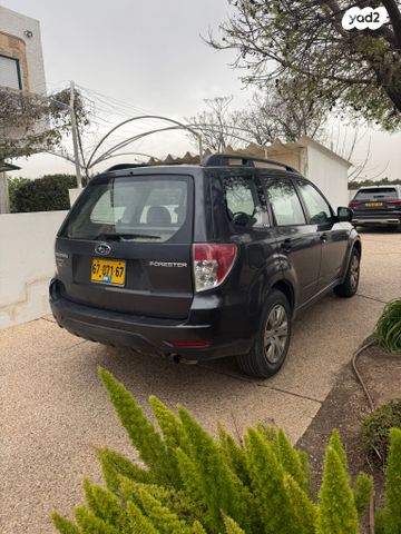 מודעת רכב סובארו פורסטר