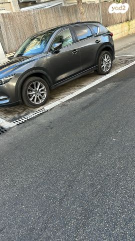מודעת רכב מאזדה CX-5