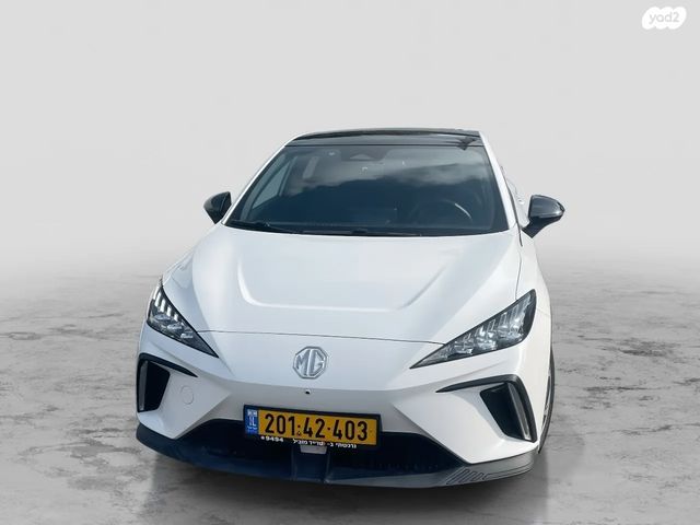 מודעת רכב אם ג'י MG4