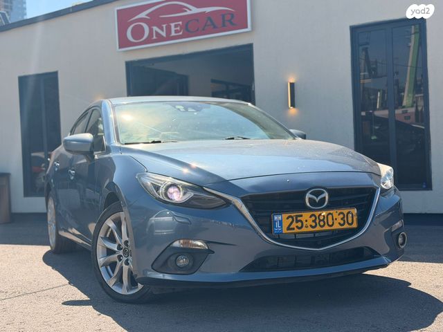 מודעת רכב מאזדה 3