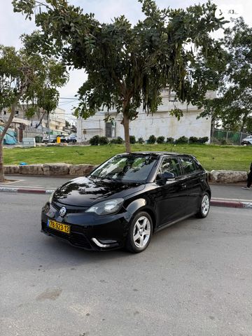 מודעת רכב אם ג'י MG3