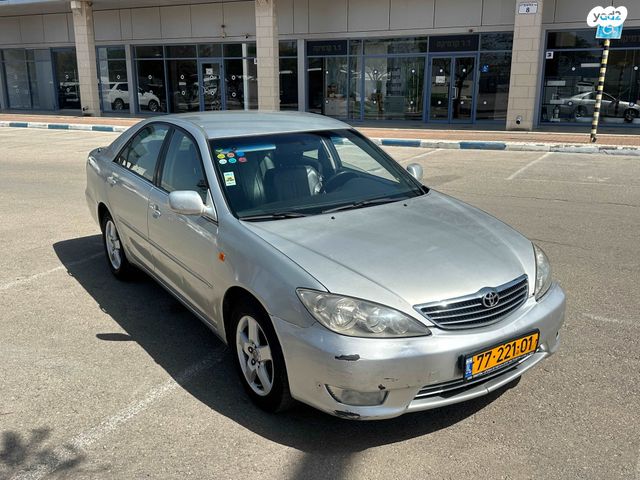 מודעת רכב טויוטה קאמרי 3