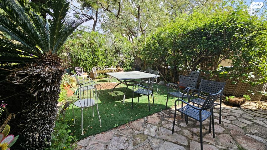 מודעת נכס, אלון, רמת השרון