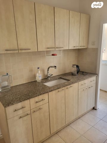 מנדלי מוכר ספרים 5