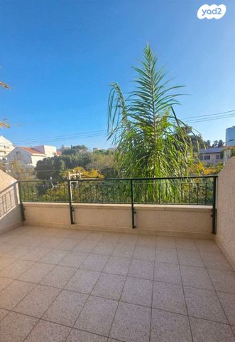 מודעת נכס, ויצמן, למפרט, כפר סבא