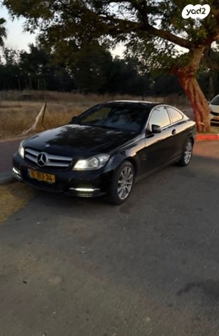 מודעת רכב מרצדס-בנץ C-class