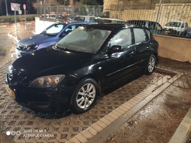 מודעת רכב מאזדה 3