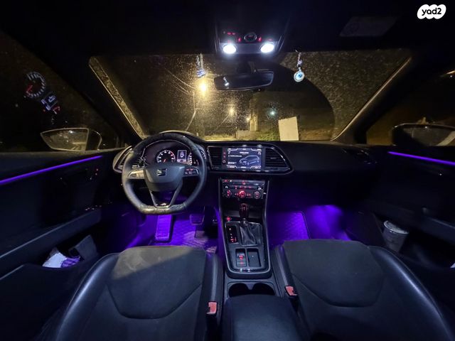 מודעת רכב סיאט לאון