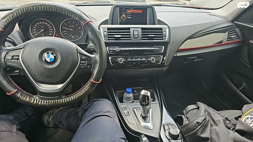 מודעת רכב ב מ וו סדרה 1