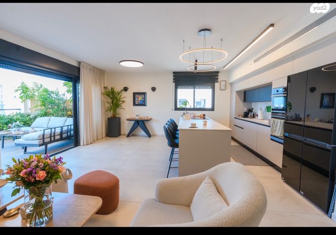 מודעת נכס, אור ים, אור עקיבא