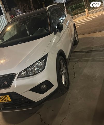 מודעת רכב סיאט ארונה