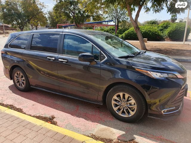 מודעת רכב טויוטה סיינה