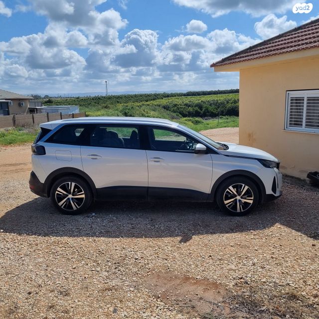 מודעת רכב פיג'ו 5008