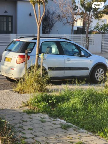 מודעת רכב סוזוקי קרוסאובר