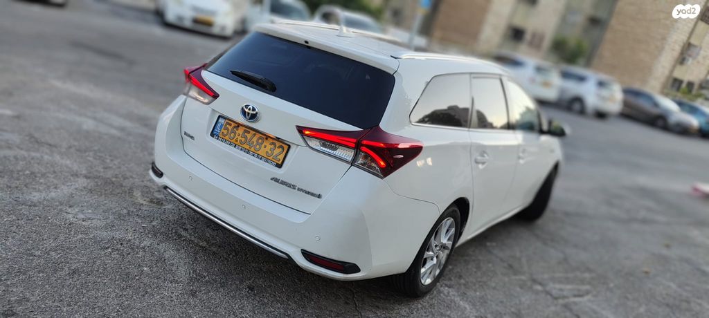 מודעת רכב טויוטה אוריס