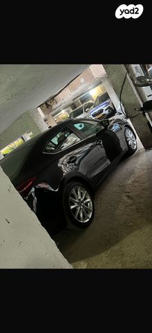 מודעת רכב מאזדה 3