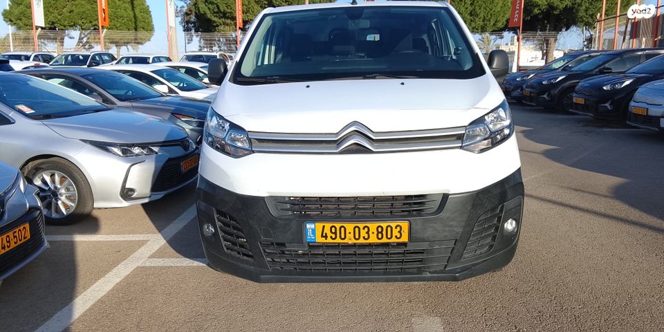 מודעת רכב סיטרואן ג'אמפי