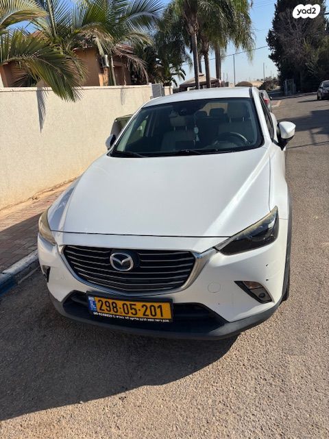 מודעת רכב מאזדה CX-3