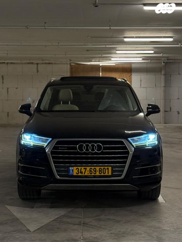 מודעת רכב אאודי Q7 2