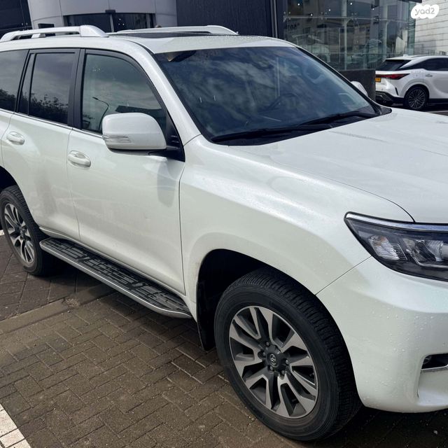 מודעת רכב טויוטה לנד קרוזר