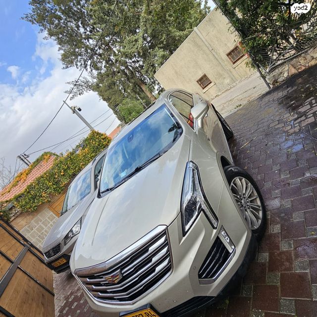 מודעת רכב קאדילק XT5