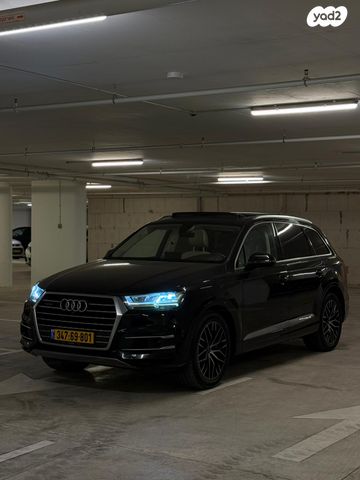 מודעת רכב אאודי Q7 1