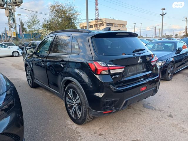 מודעת רכב מיצובישי ASX 1