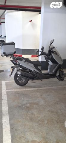 מודעת רכב קימקו איקס-טאון 125I