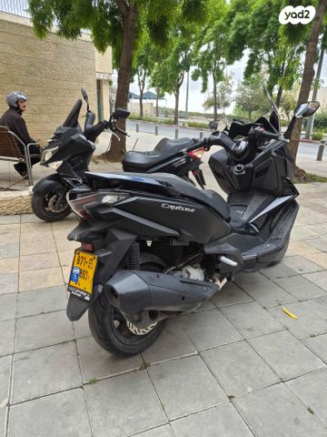 מודעת רכב סאן יאנג קרוזים 300 אלפא