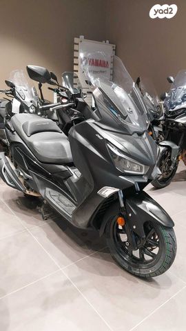 מודעת רכב סאן יאנג ג'וי-מקס Z-250