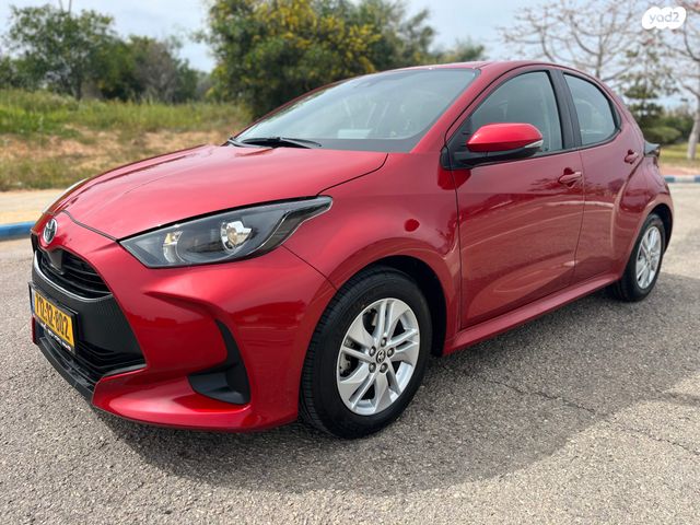 מודעת רכב טויוטה יאריס