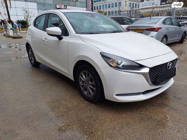 מודעת רכב מאזדה 2 1