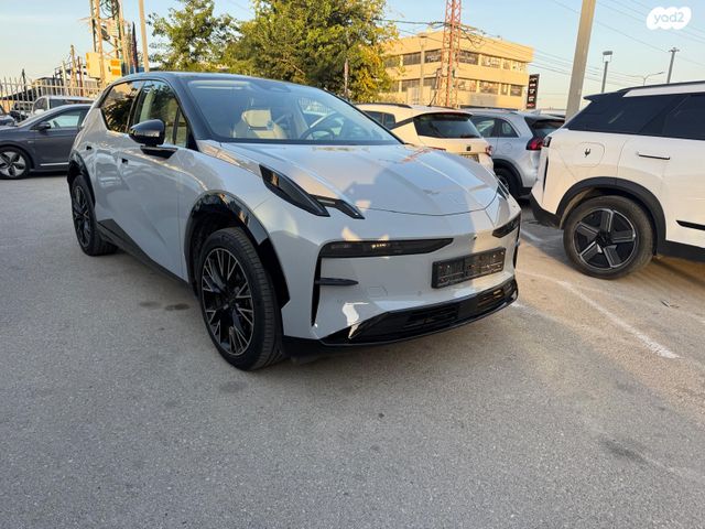 מודעת רכב זיקר X 1