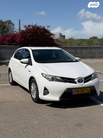 מודעת רכב טויוטה אוריס