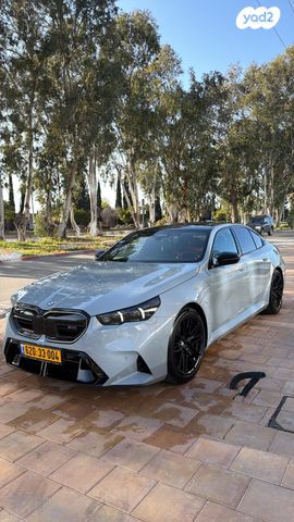 מודעת רכב ב מ וו M5