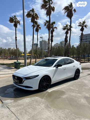 מודעת רכב מאזדה 3