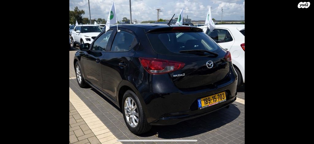 מודעת רכב מאזדה 2