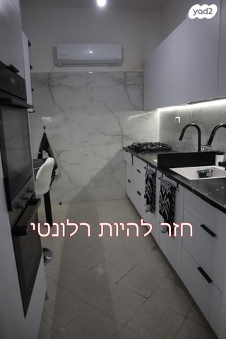 גאולה 12