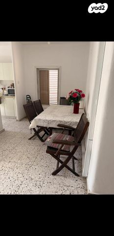 קרן היסוד 30